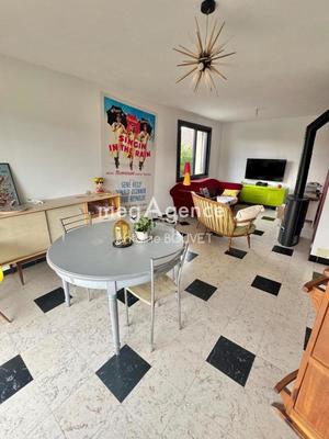 Maison - 89 m² - 4 pièces
