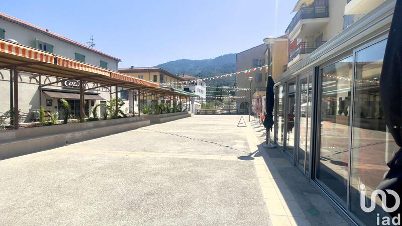 Local commercial - 100 m²