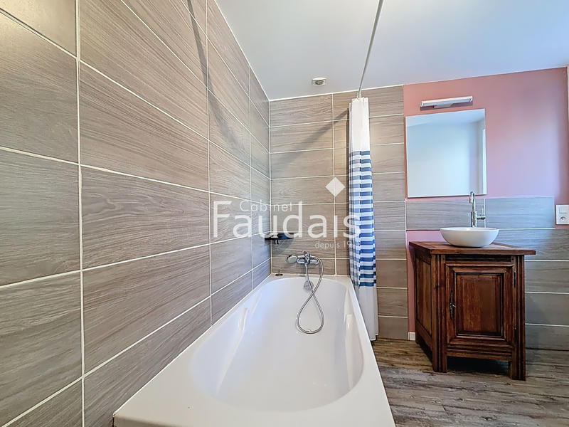 Maison - 144 m² - 6 pièces