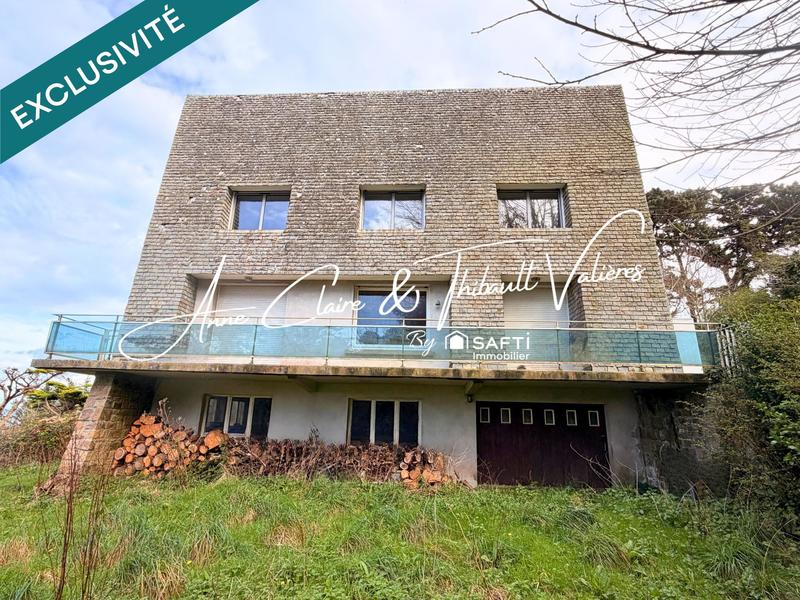 Maison - 166 m² - 9 pièces