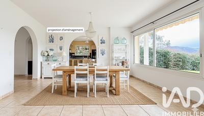 Maison - 130 m² - 5 pièces