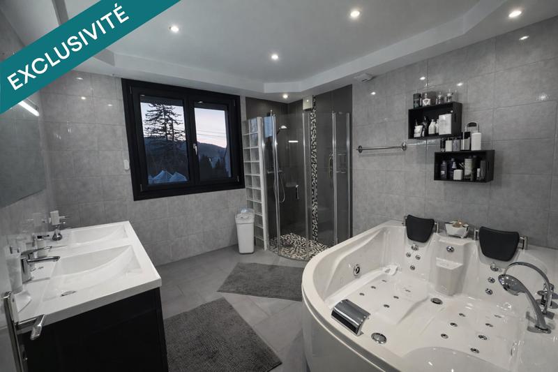 Maison - 139 m² - 6 pièces