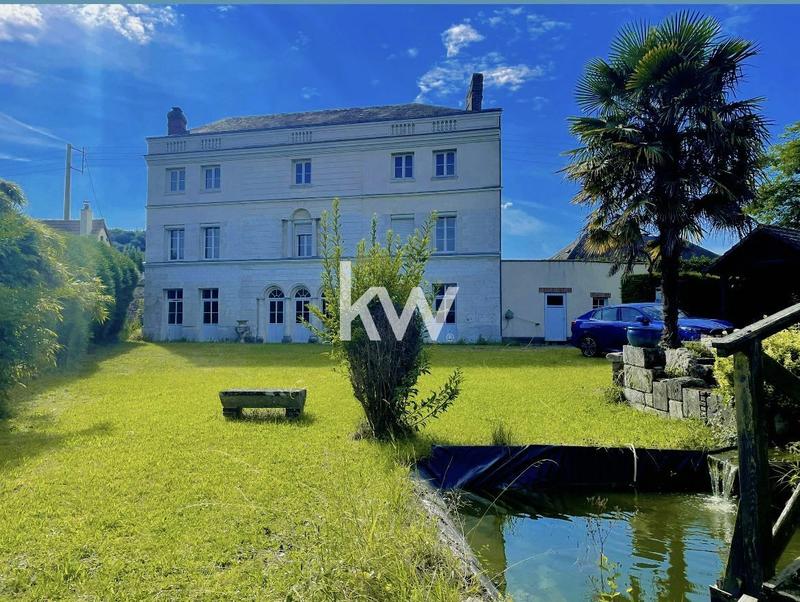 Maison - 240 m² - 9 pièces