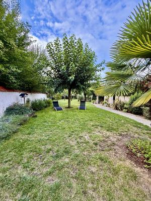 Maison ancienne - 164 m² - 8 pièces