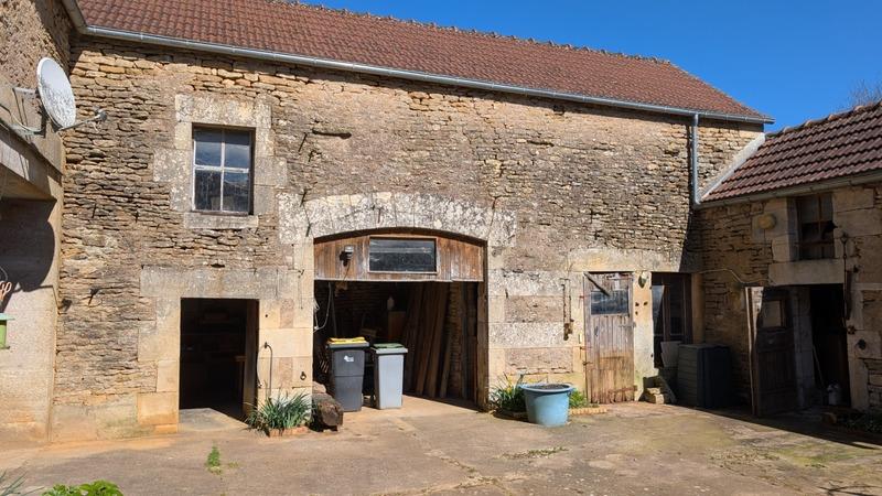 Maison - 70 m² - 5 pièces