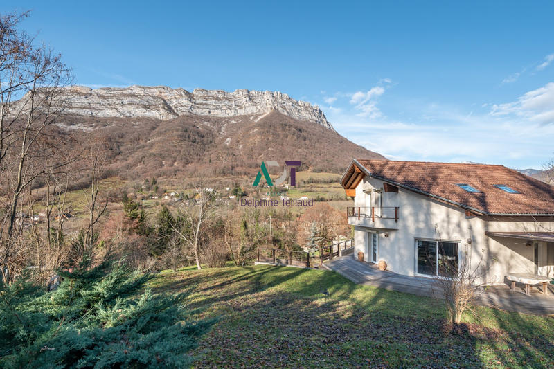 Maison - 158 m² - 6 pièces