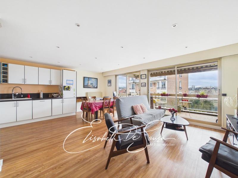 Appartement - 100 m² - 5 pièces