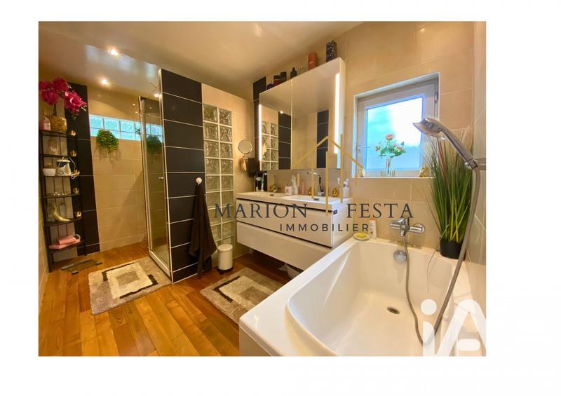 Maison - 146 m² - 8 pièces