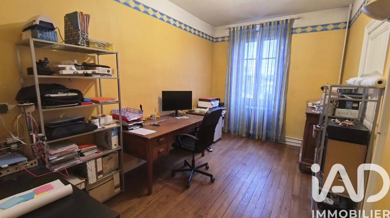 Maison - 140 m² - 8 pièces