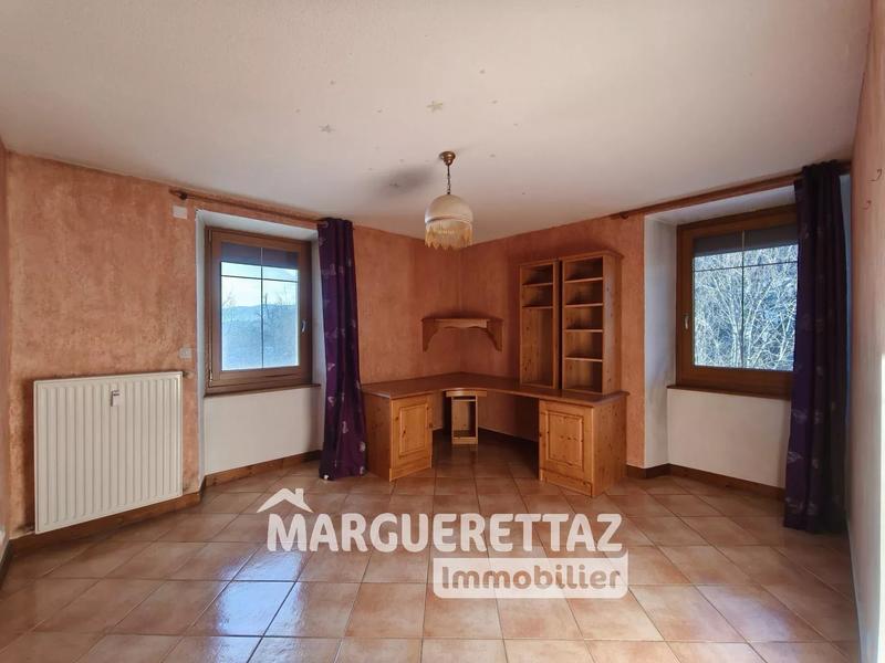 Appartement - 119 m² - 4 pièces
