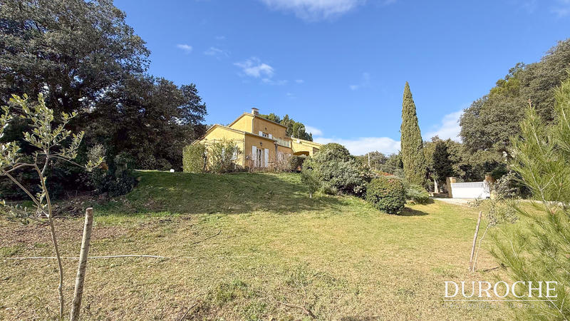 Maison - 166 m² - 5 pièces