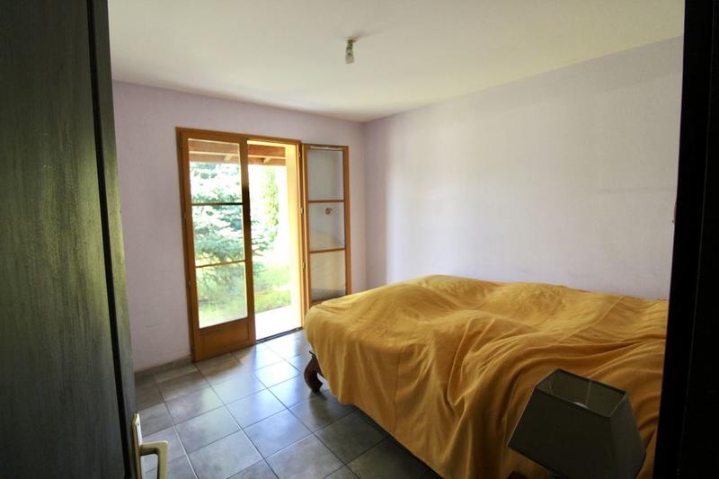 Maison traditionnelle - 104 m² - 6 pièces