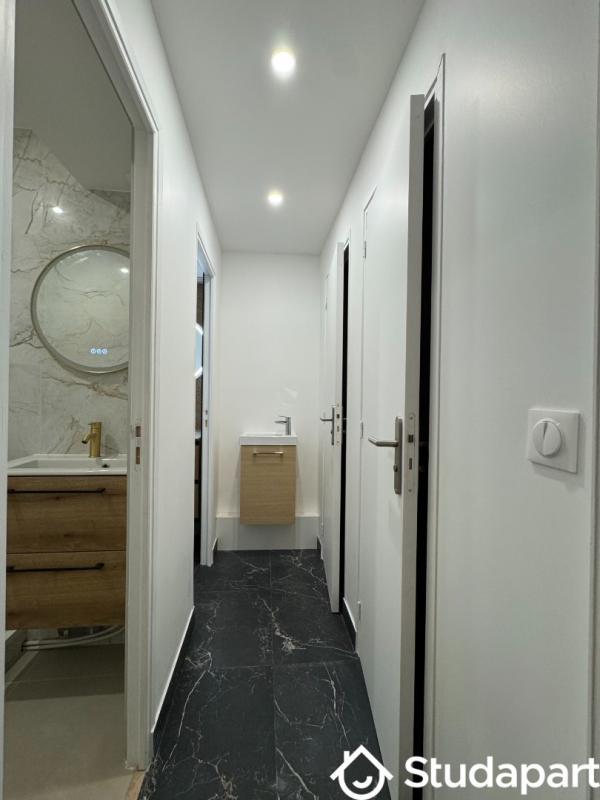 Chambre - 13 m² - 1 pièce