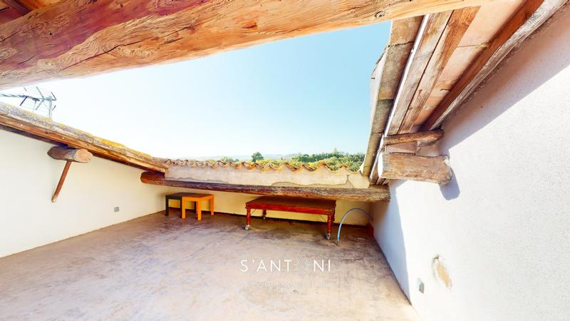 Maison de village - 180 m² - 4 pièces