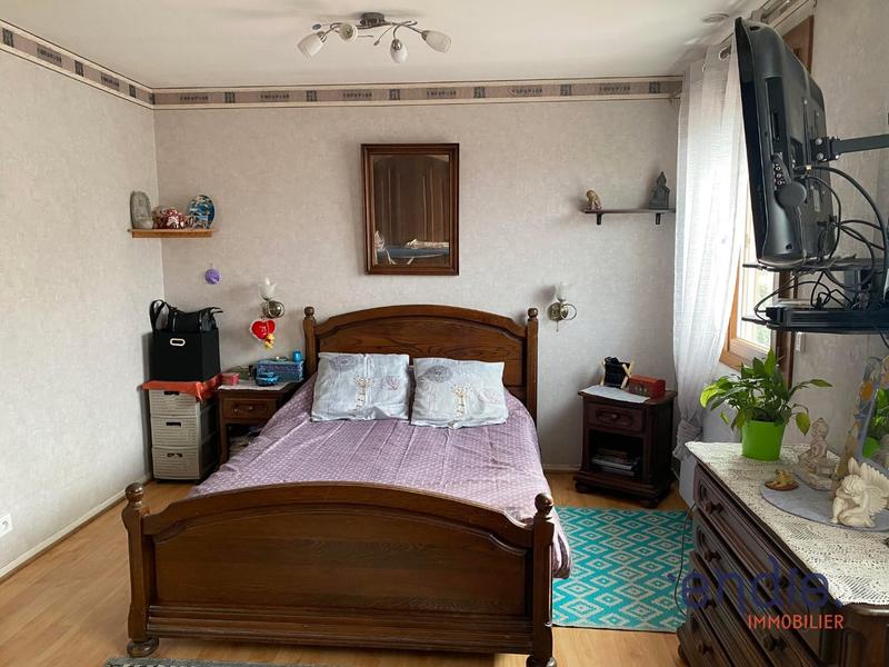 Maison - 102 m² - 5 pièces