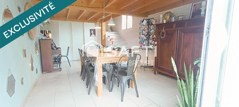 Maison - 150 m² - 8 pièces