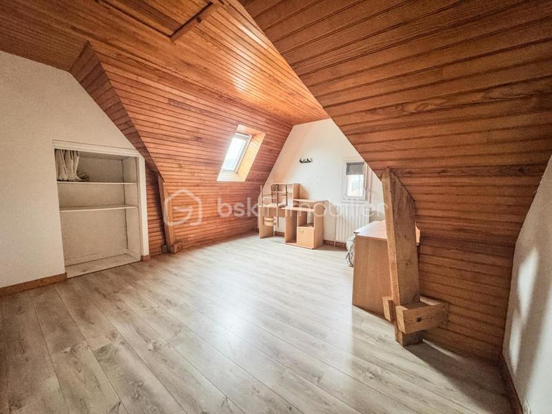 Maison - 149 m² - 7 pièces