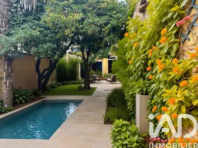 Maison de ville - 130 m² - 5 pièces