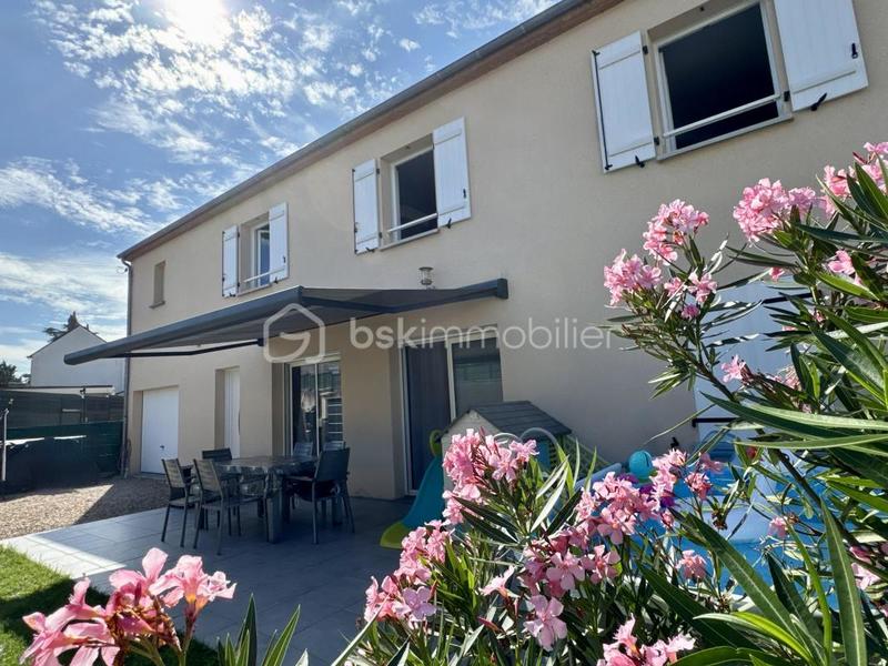 Maison traditionnelle - 125 m² - 5 pièces