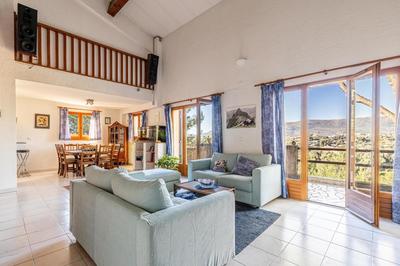 Villa - 106 m² - 4 pièces