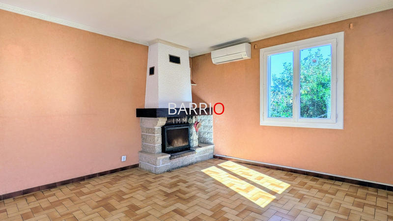 Maison traditionnelle - 104 m² - 4 pièces