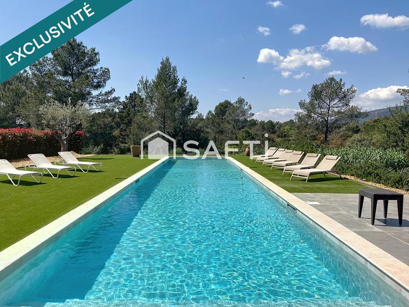 Villa - 240 m² - 5 pièces