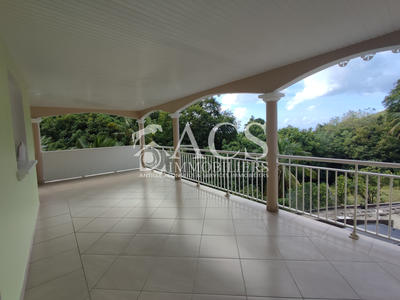 Appartement - 119 m² - 4 pièces