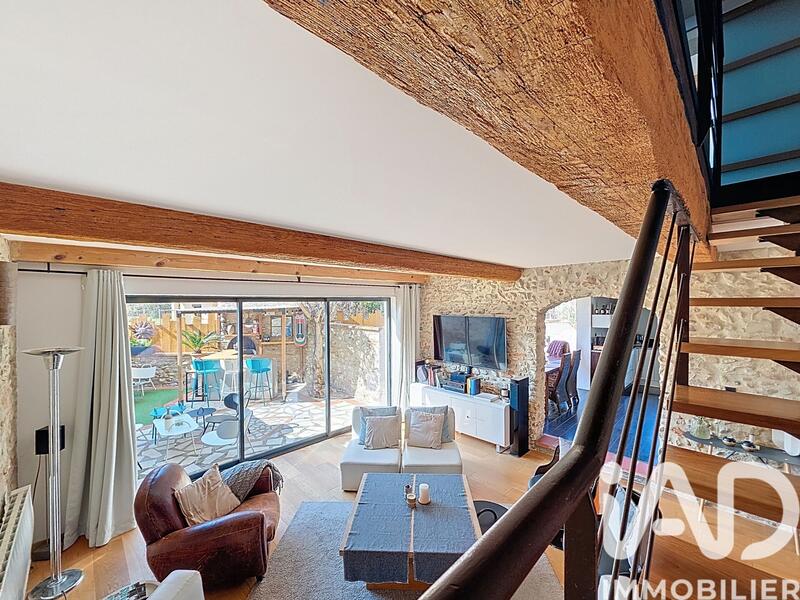 Maison - 160 m² - 5 pièces