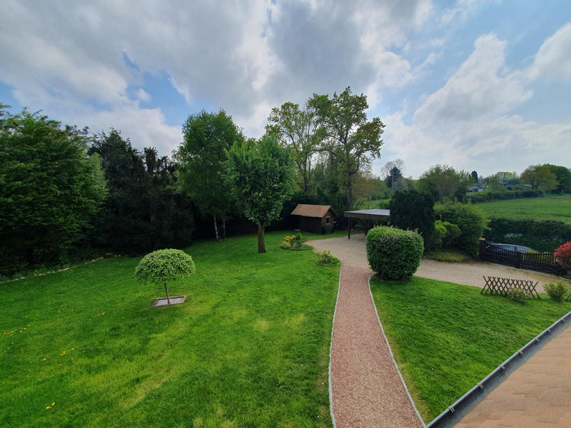 Maison - 103 m² - 4 pièces