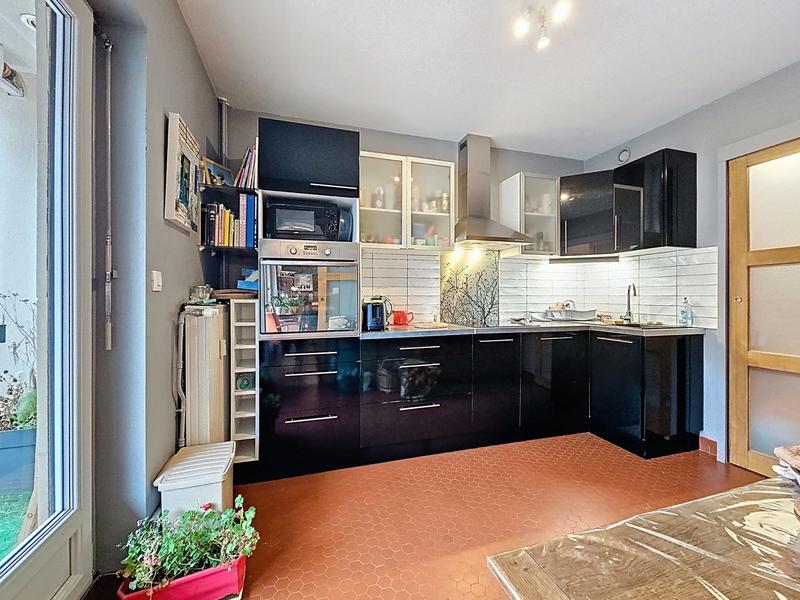 Appartement - 90 m² - 4 pièces