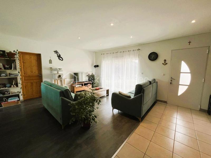 Maison - 137 m² - 6 pièces