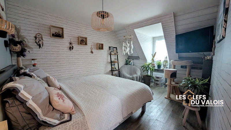 Maison - 98 m² - 4 pièces