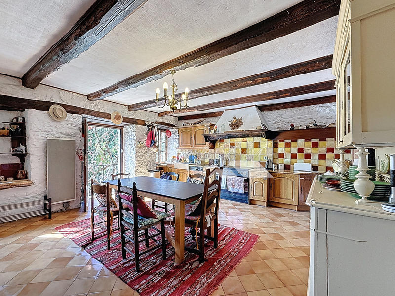 Maison - 114 m² - 6 pièces