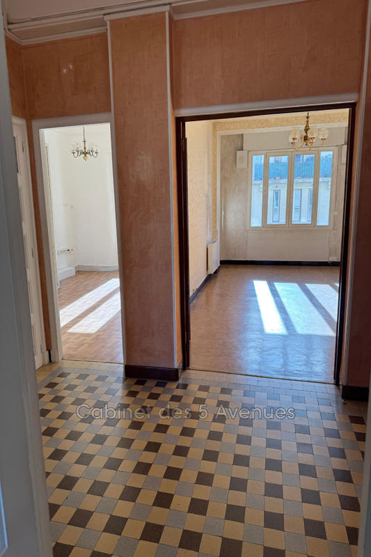 Appartement - 72 m² - 3 pièces