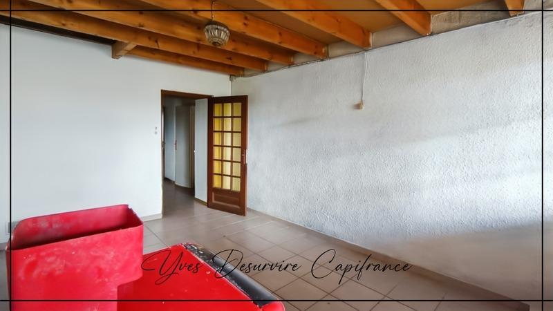 Maison - 97 m² - 5 pièces