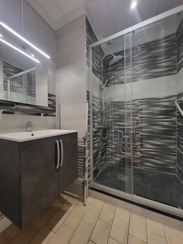 Appartement - 81 m² - 4 pièces