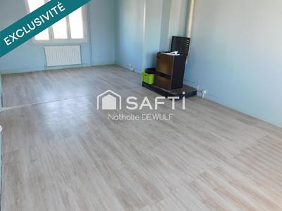 Maison - 95 m² - 5 pièces