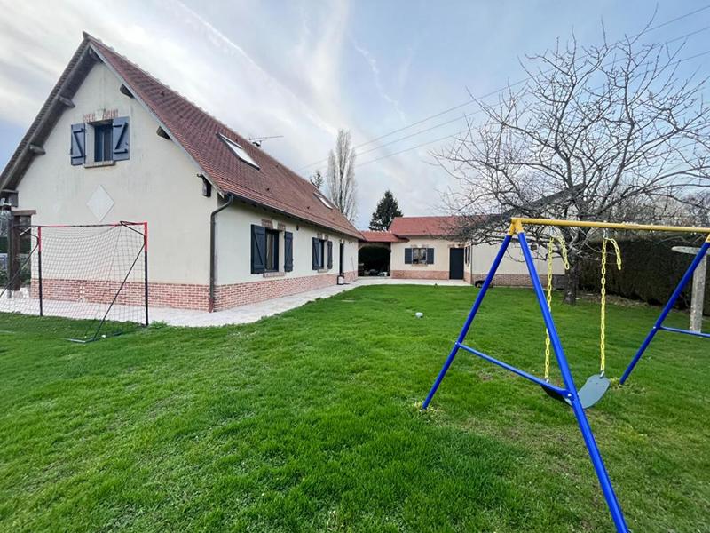 Maison - 121 m² - 7 pièces