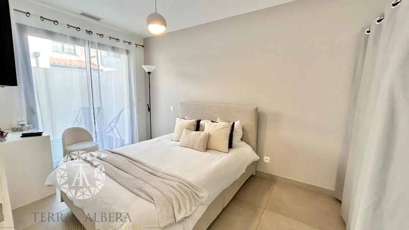 Maison - 96 m² - 4 pièces