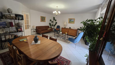 Appartement - 103 m² - 5 pièces