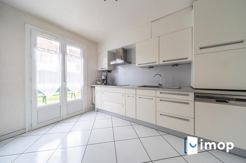 Maison de ville - 112 m² - 7 pièces