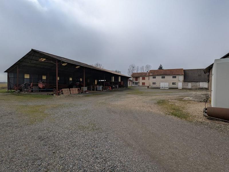 Maison traditionnelle - 170 m² - 6 pièces