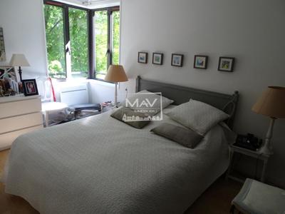 Appartement - 100 m² - 3 pièces