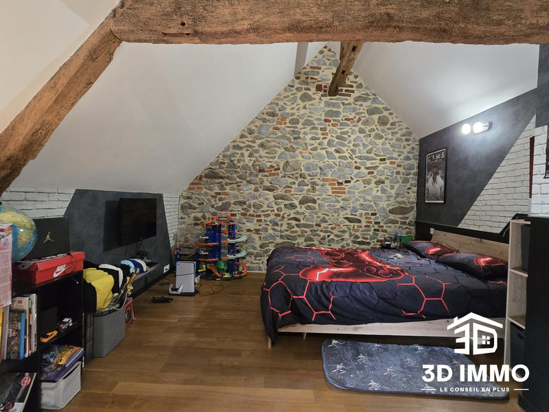 Maison - 230 m² - 7 pièces