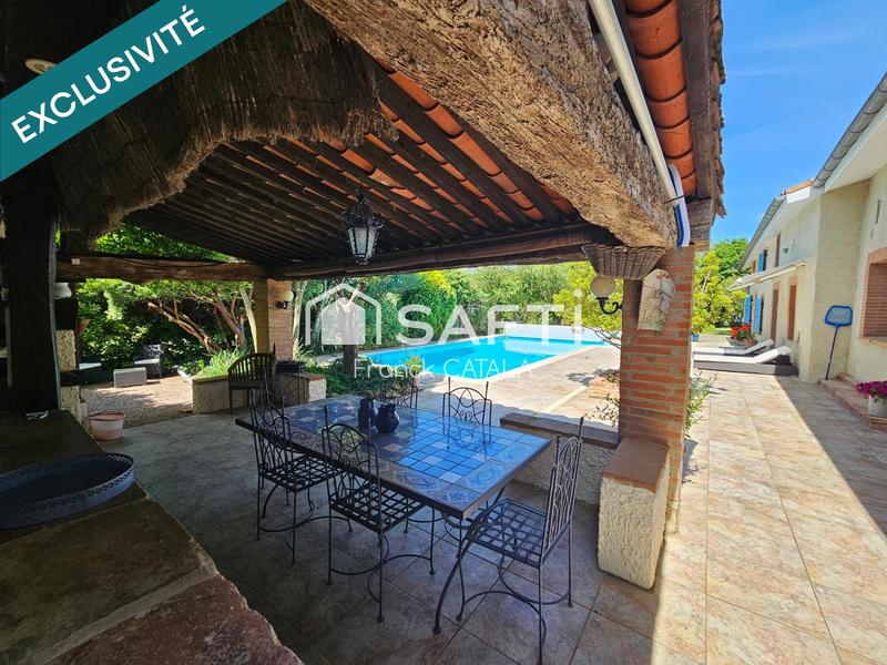 Maison - 400 m² - 12 pièces