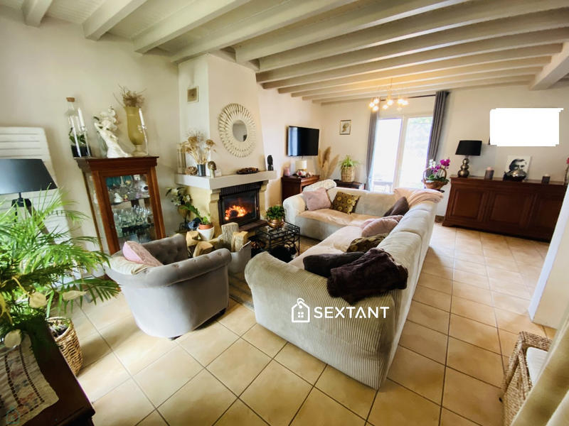 Maison - 95 m² - 5 pièces