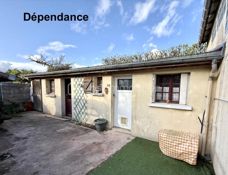 Maison - 60 m² - 4 pièces