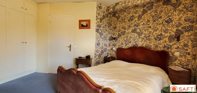 Propriété - 210 m² - 7 pièces