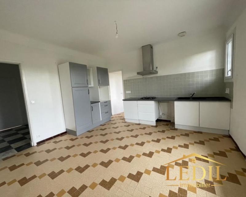 Maison de village - 122 m² - 4 pièces