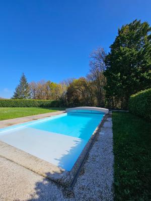 Maison - 135 m² - 6 pièces